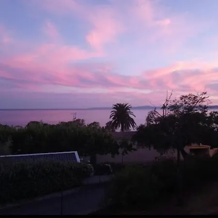 Sweet Κάμπινγκ Saint-Raphaël